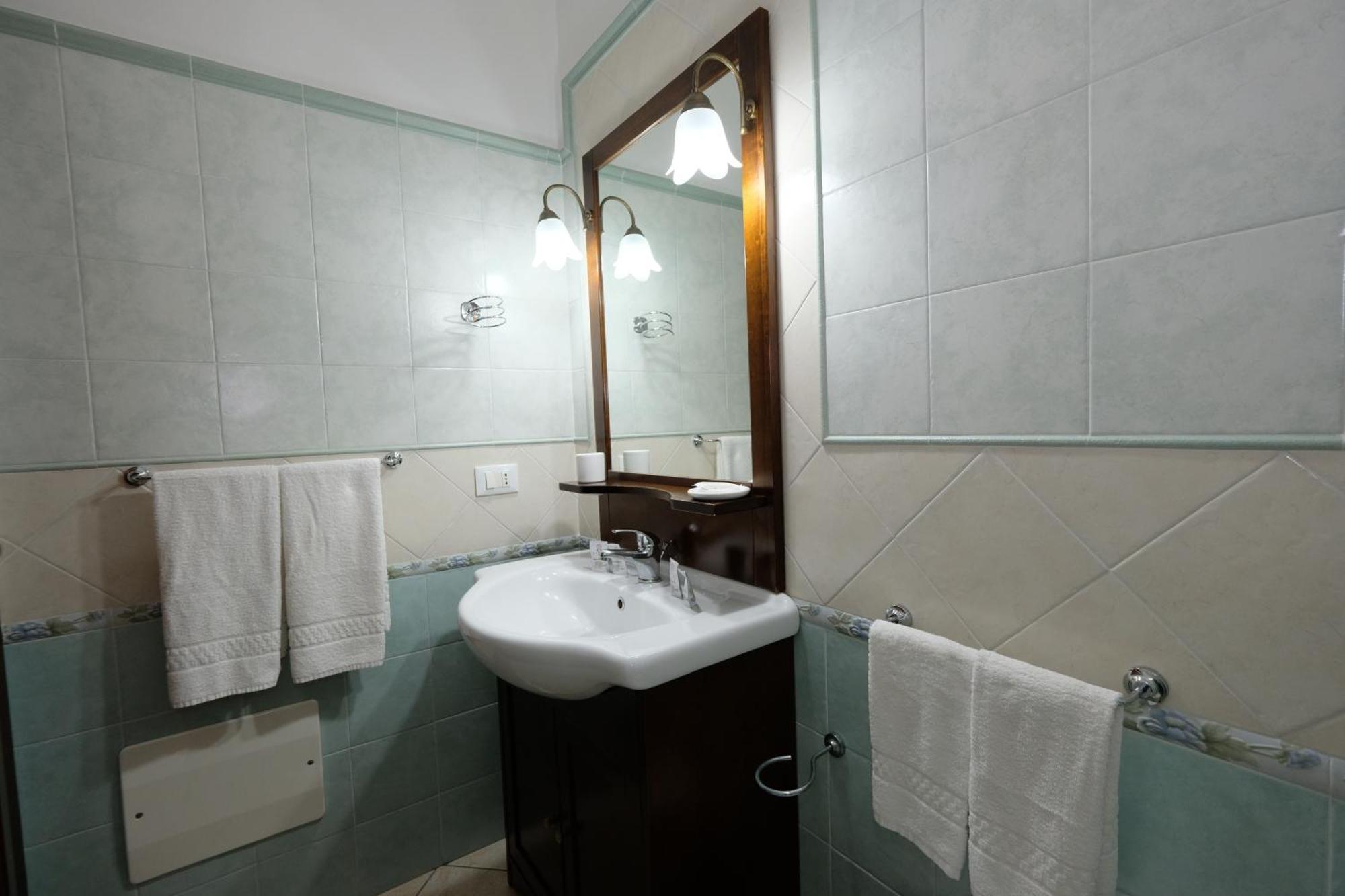 Blue Sea B&B ซานวิโต โลคาโป ภายนอก รูปภาพ